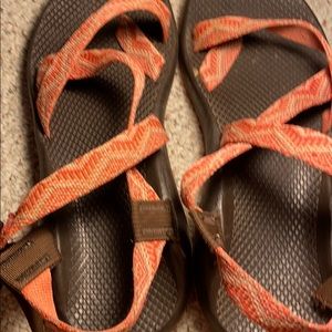 chacos